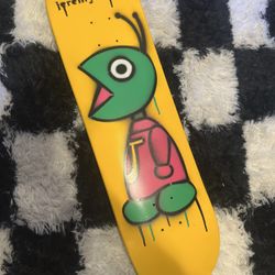 Hook Ups Deck With Beanie