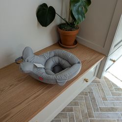 Skip Hop Moby Newborn Sink Bath – Soft Plush Infant Tub