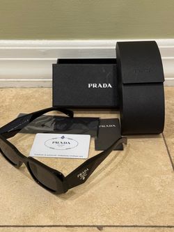 Prada Milano Sunglasses 🕶️
