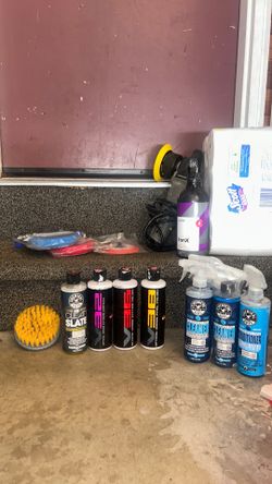 Detailing items