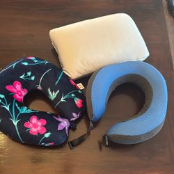 Travel Pillows $4 Each 
