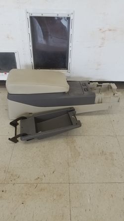 VARIOUS 2005 Infinity G35 Parts Interior Parts. Contact for prices.