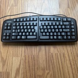 Goldtouch V2 Ergo keyboard 