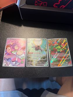 Lot of 3 Pokemon Cards