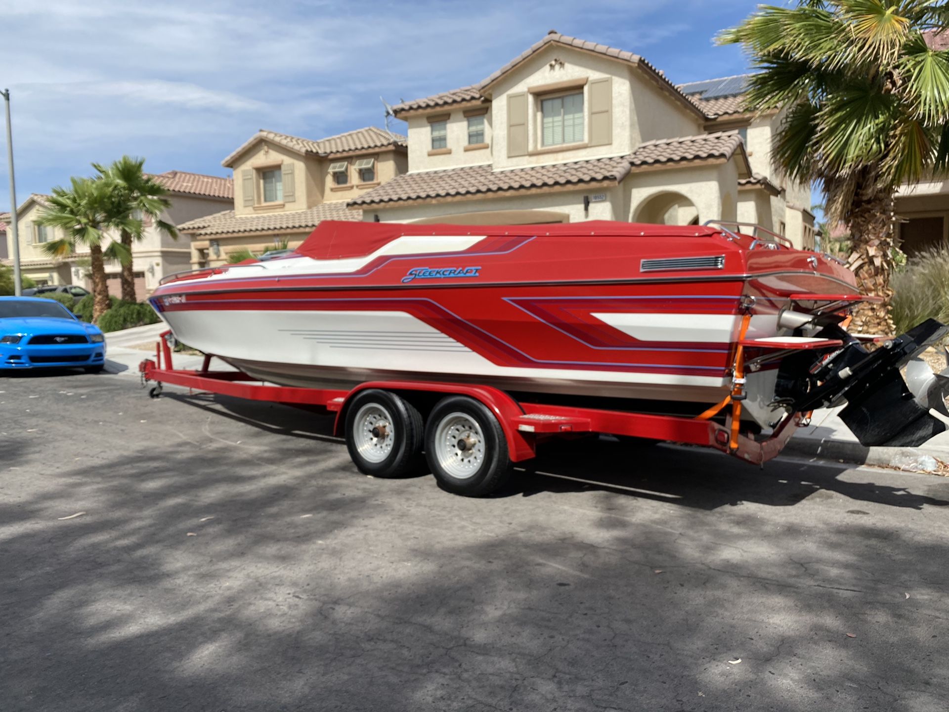 Sleekcraft Enforcer 26 Open bow mid cabin boat