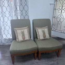2 Side Chairs 