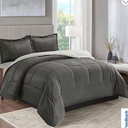 Reversible Micro-Mink And Sherpa Midweight Down Alternative Comforter Set QUEEN