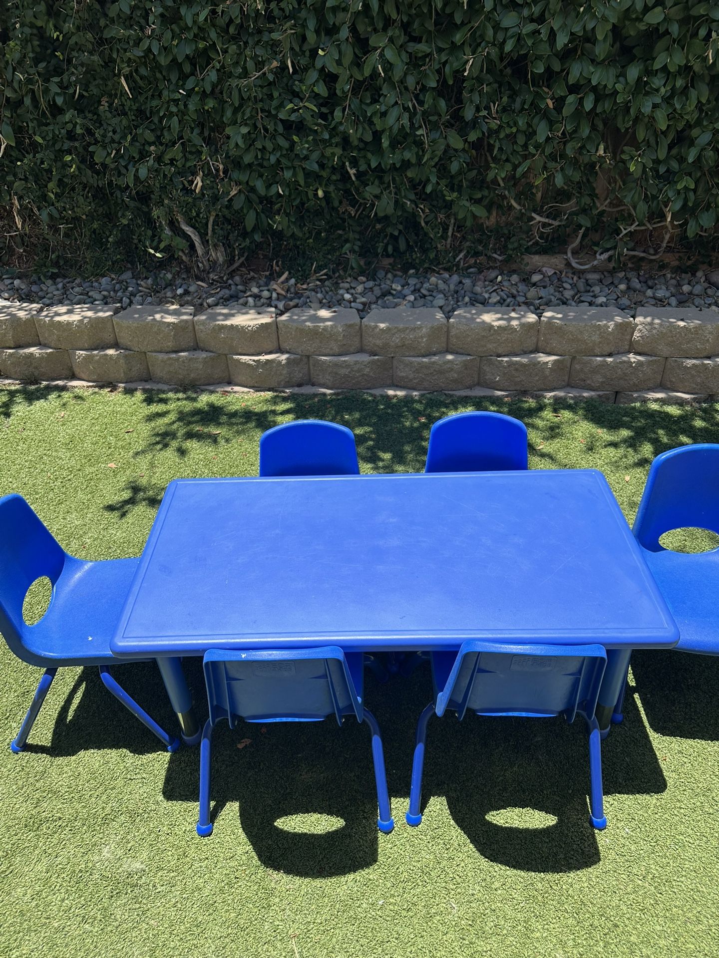 Kids Table And Chairs