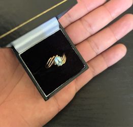10K Solid Gold Aquamarine Ring size 6