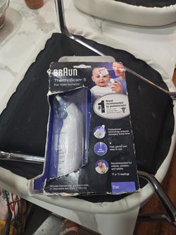 Ear Thermometer (Never Used But Box Is Damaged)