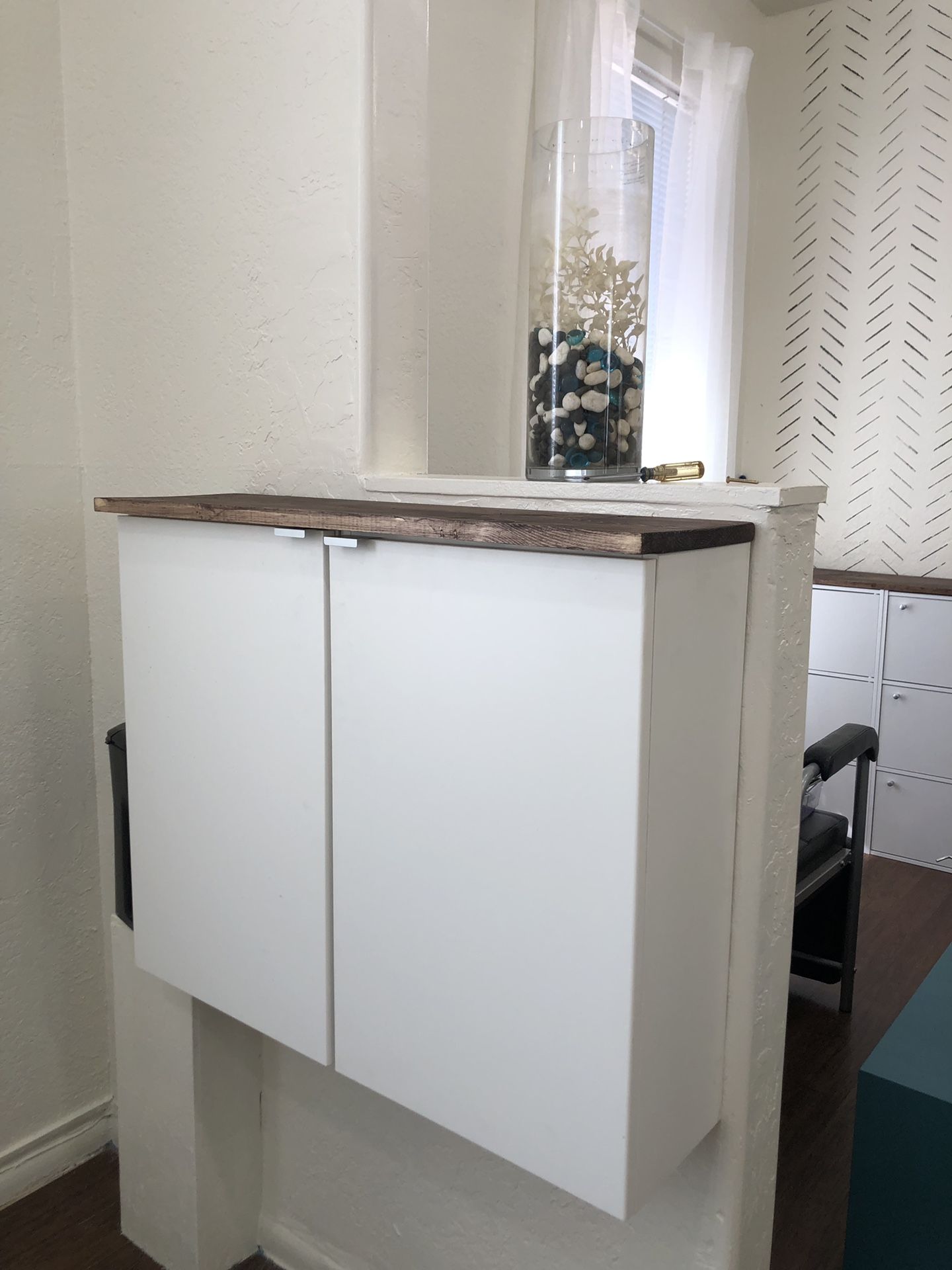 (3) LILLÅNGEN Wall cabinet, white, 15 3/4x8 1/4x25 1/4 "