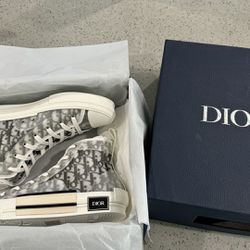 Dior B23 High-Top Sneakers 