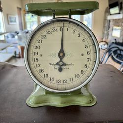 Vintage American Family Kitchen Scale