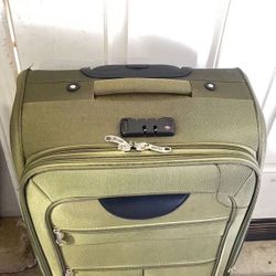 Maleta Usada Una Vez  $60 Mediana