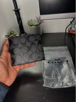 Coach Men’s Signature Wallet Black/Charcoal – New Condition