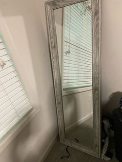 Long body mirror
