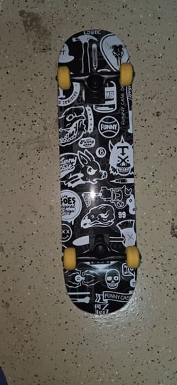 Skating board