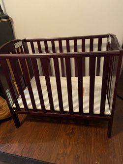 Baby crib
