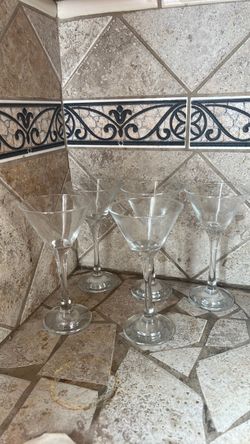 Champagne glass $5