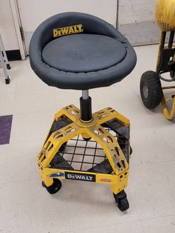 Dewalt Adjustable Shop Stool 