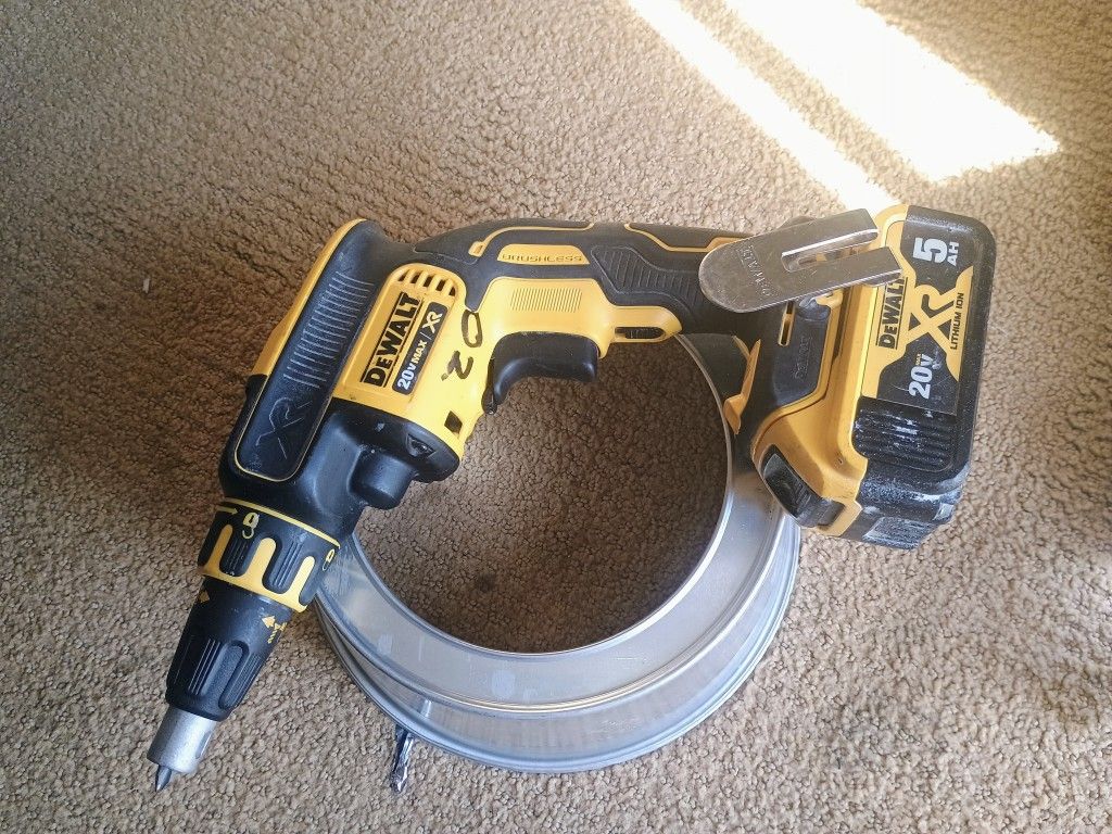 DeWalt Drywall Screw Gun