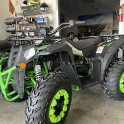 200cc Commander ATV Automatic At Turbopowersports Only $2199  