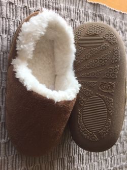Toddler Slippers, Size 5-6