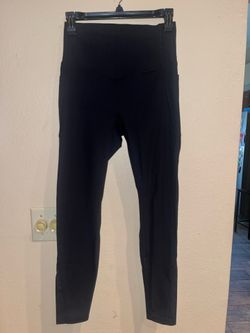 Woman’s Halara sz Med black legging