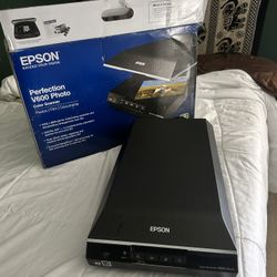 Epsom V600 Photo/Film Scanner 