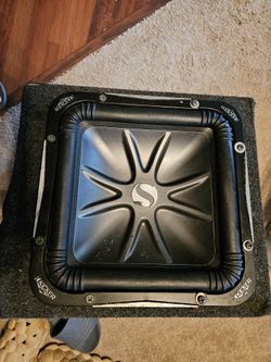 Kicker Solo-baric L7 S12 In Sealed Box