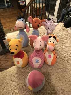 Disney Winnie The Pooh plush Bowling Set