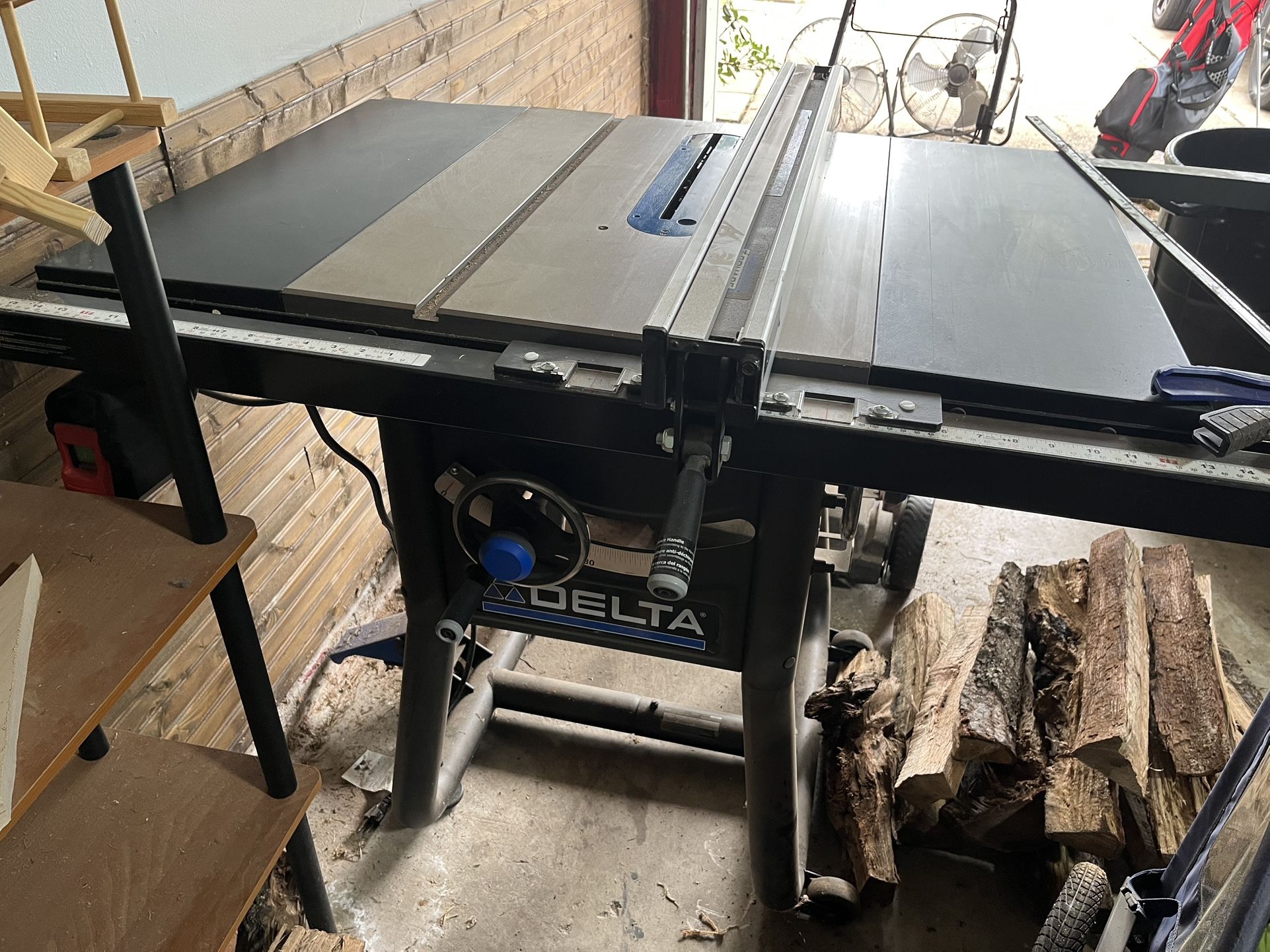 Delta 10” Table Saw