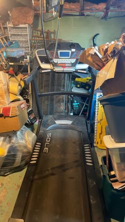 Sole F63 Treadmill