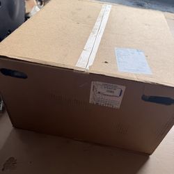 2018-2020 Chevy Tahoe/Suburban HEADLAMP OEM NEW