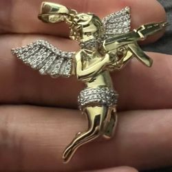 GLD-18k Plated ("CHERUBIN PENDANT")-ICED OUT $$70
