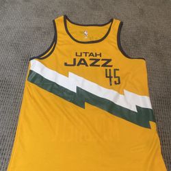 Utah Jazz Donovan Mitchell Jersey, Size Small Men