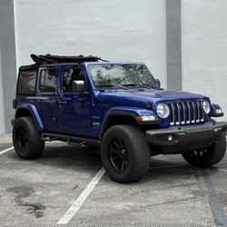 2018 Jeep Wrangler Sahara Sport 