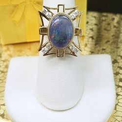 Beautiful Opal Stone Ring With Diamonds 