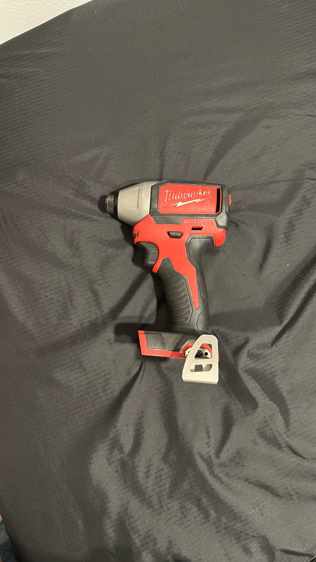 M18 18-Volt Lithium-Ion Compact Brushless Cordless 1/4 in. Impact