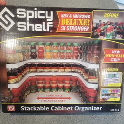Deluxe Spicy Shelf