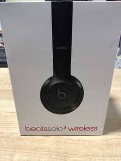 NEW!! Beats solo 3 wireless Black color only