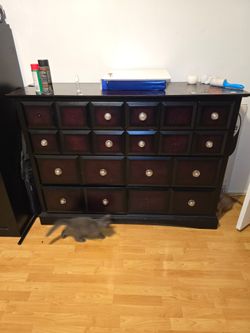 Free dresser