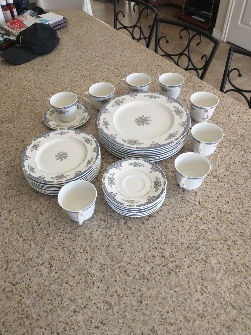 Fine China Set Of Eight