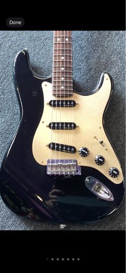 Vintage 1999 Fender Custom Shop Stratocaster Classic Player