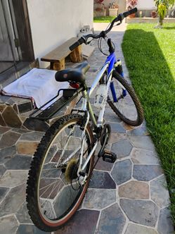 Schwinn 26 " 7 Speed frontier bike