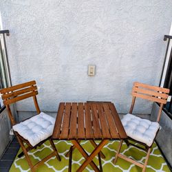 New 3 Pc Patio Furniture Set.