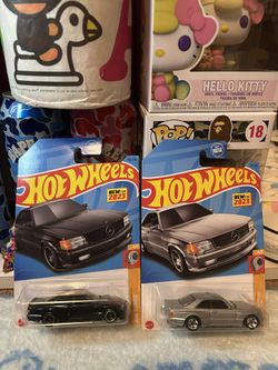 MERCEDES BENZ 560 HOT WHEELS