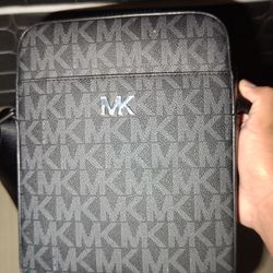 Michael Kors Side Bag 