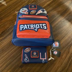 Loungefly NFL New England Patriots Patches Mini Backpack W/ Matching Wallet New