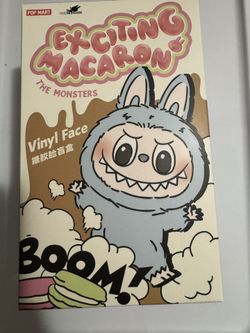 The monsters - macron Labubu